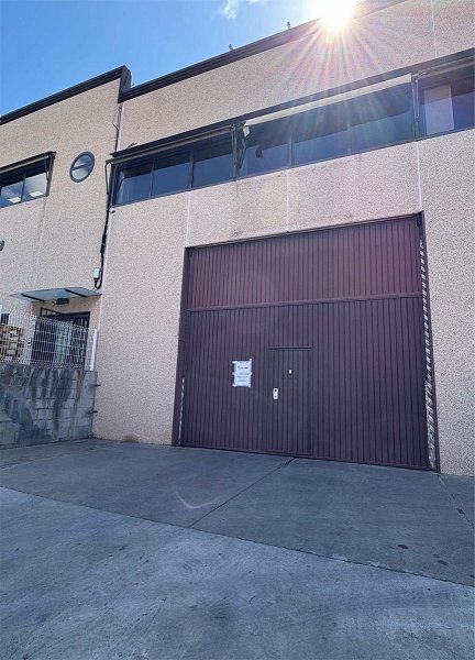 Fotografa de Nave industrial en alquiler  [2856]