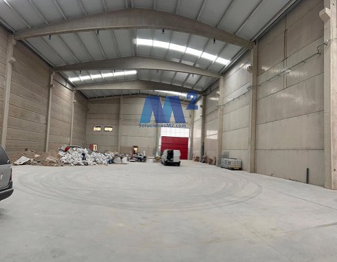 Fotograf�a de Nave industrial en alquiler