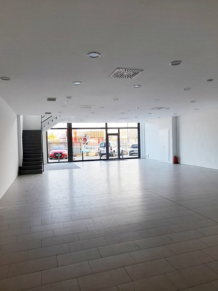 Fotografa de Local en alquiler  [2849]