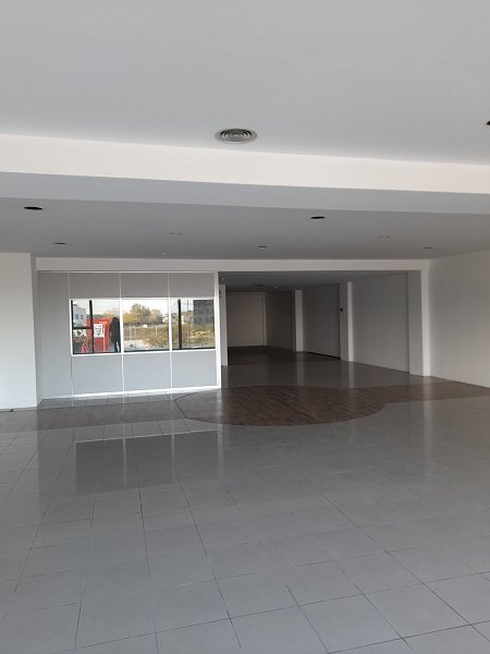 Fotografa de Local en alquiler  [2849]