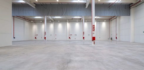 Fotograf�a de Nave industrial en alquiler  [2869]