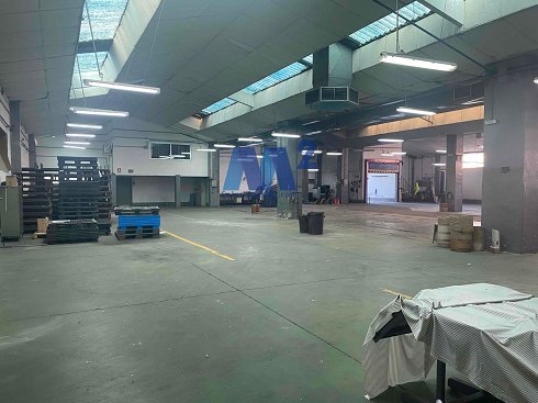 Fotograf�a de Nave industrial en alquiler