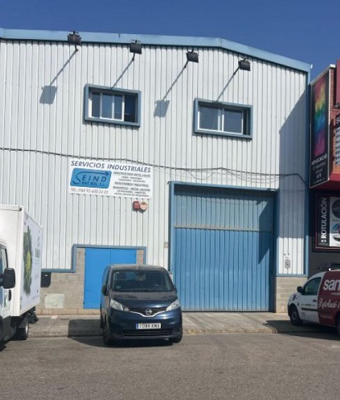 Fotograf�a de Nave industrial en alquiler  [2873]