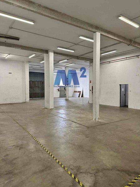 Fotograf�a de Nave industrial en alquiler