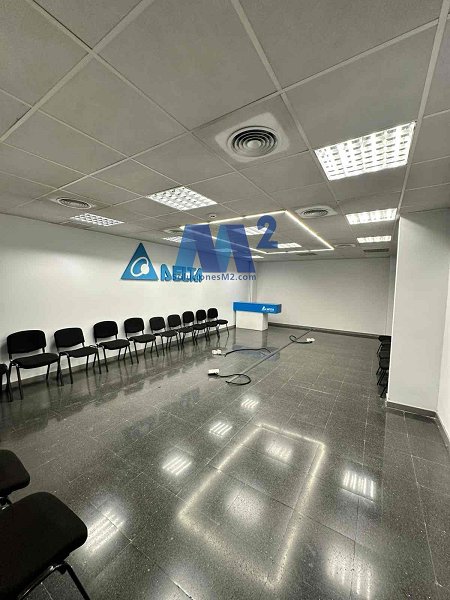 Fotograf�a de Nave industrial en alquiler