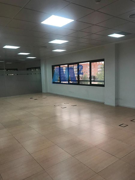 Fotograf�a de Oficina en alquiler