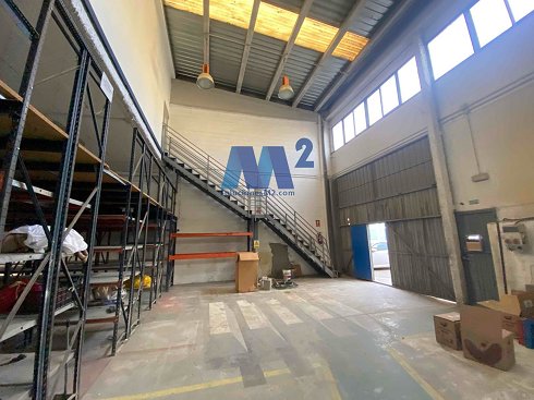 Fotograf�a de Nave industrial en venta