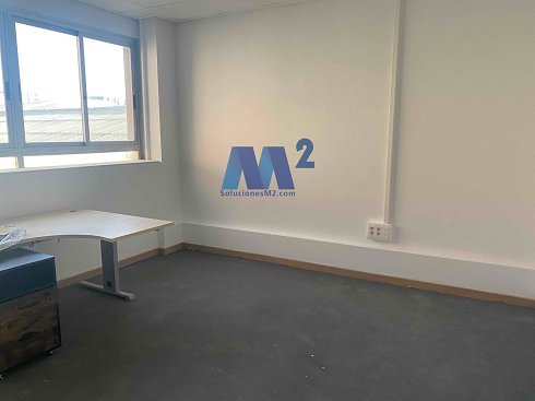 Fotograf�a de Nave industrial en alquiler