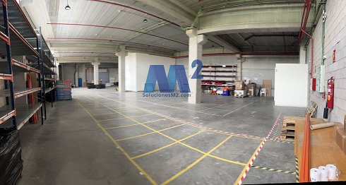 Fotograf�a de Nave industrial en alquiler