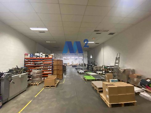 Fotograf�a de Nave industrial en venta