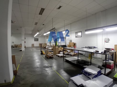 Fotograf�a de Nave industrial en venta