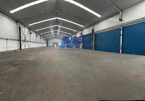Fotograf�a de Nave industrial en alquiler