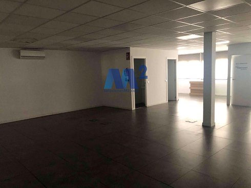 Fotograf�a de Nave industrial en alquiler