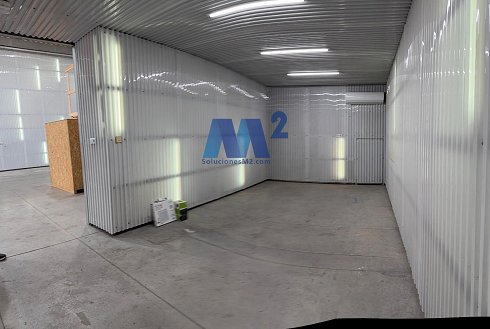 Fotograf�a de Nave industrial en venta