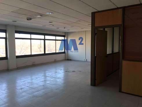 Fotografa de Nave industrial en alquiler