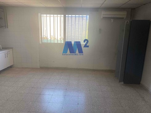 Fotografa de Nave industrial en alquiler