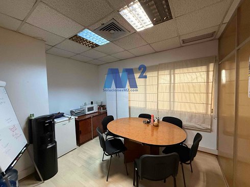 Fotografa de Nave industrial en alquiler