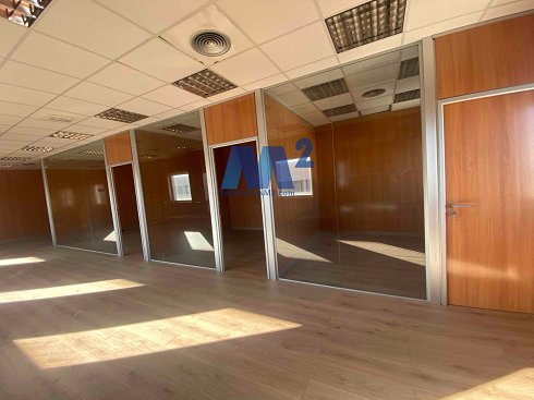 Fotografa de Nave industrial en alquiler