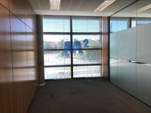 Fotografa de Oficina en alquiler