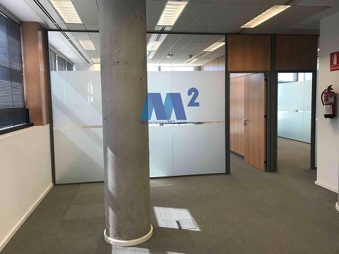 Fotografa de Oficina en alquiler