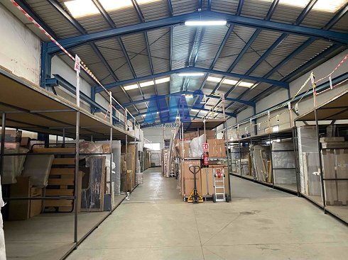 Fotograf�a de Nave industrial en venta