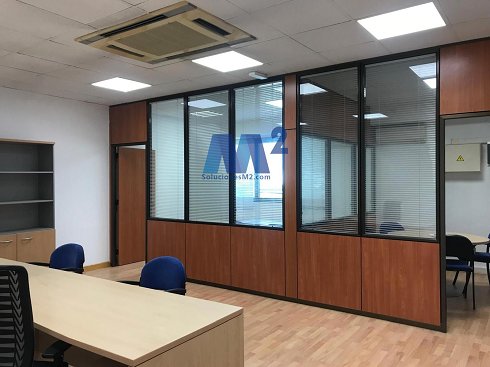 Fotografa de Oficina en alquiler