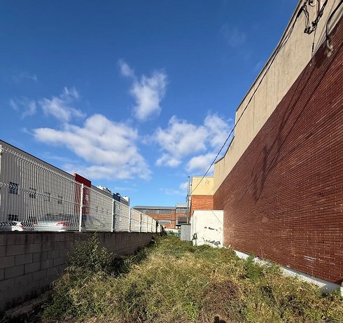 Fotograf�a de Nave industrial en alquiler  [2892]