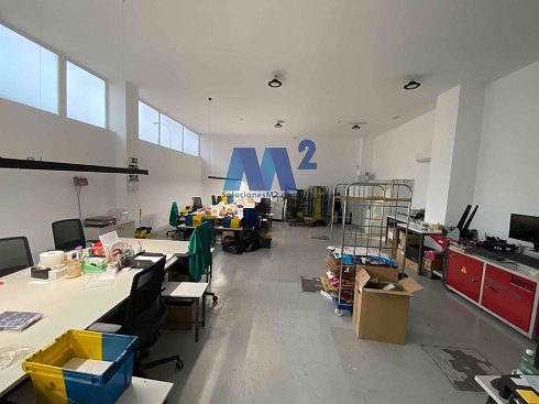 Fotograf�a de Nave industrial en alquiler