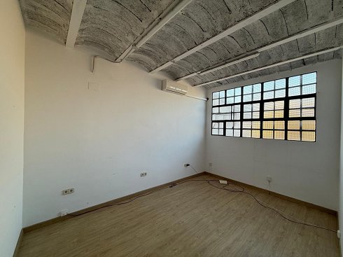 Fotografa de Nave industrial en alquiler  [2896]