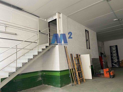 Fotografa de Nave industrial en alquiler