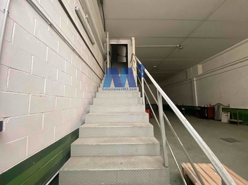 Fotografa de Nave industrial en alquiler