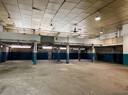 Fotograf�a de Nave industrial en alquiler  [2897]