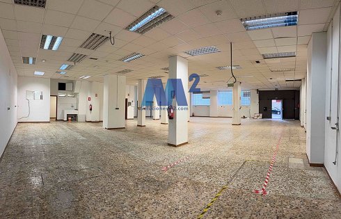 Fotograf�a de Nave industrial en alquiler