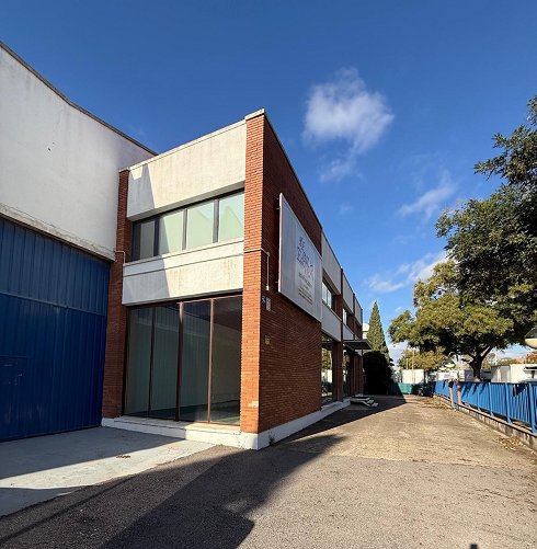 Fotograf�a de Nave industrial en venta  [2892]