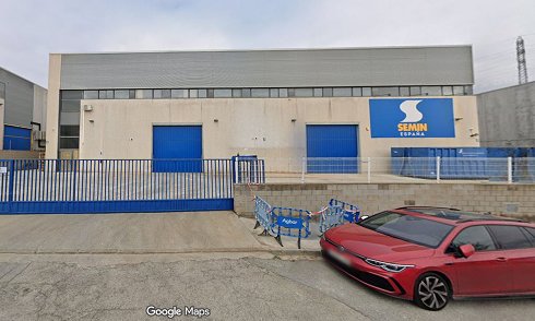 Fotograf�a de Nave industrial en alquiler  [2902]