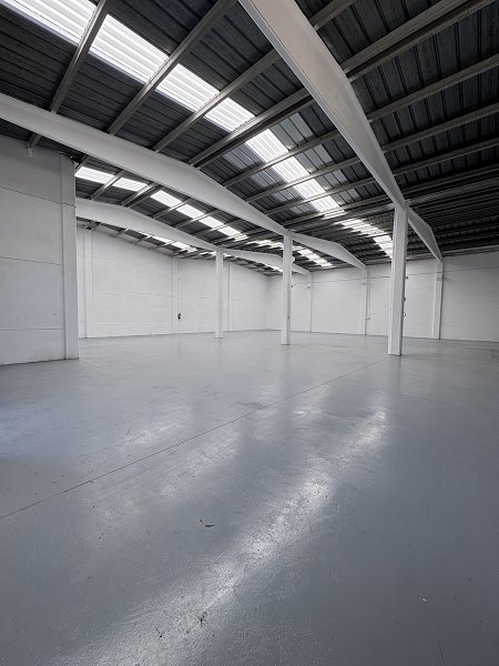 Fotograf�a de Nave industrial en alquiler  [2903]