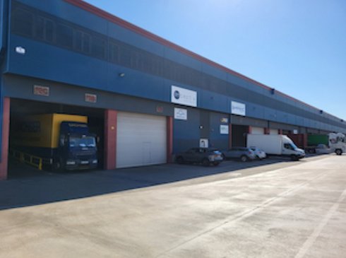 Fotograf�a de Nave industrial en alquiler  [2372]