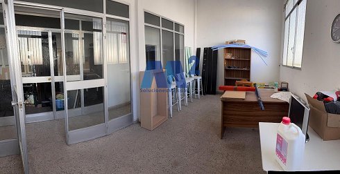 Fotograf�a de Nave industrial en venta