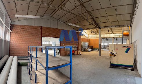 Fotograf�a de Nave industrial en venta