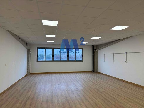 Fotograf�a de Nave industrial en alquiler