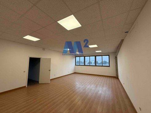 Fotografia de Nave industrial en alquiler