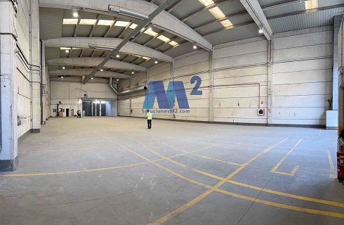 Fotograf�a de Nave industrial en alquiler