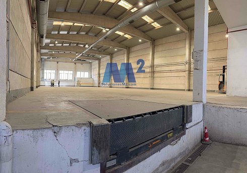 Fotograf�a de Nave industrial en alquiler