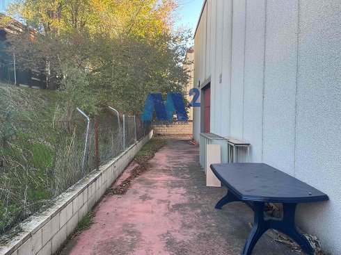 Fotograf�a de Nave industrial en venta