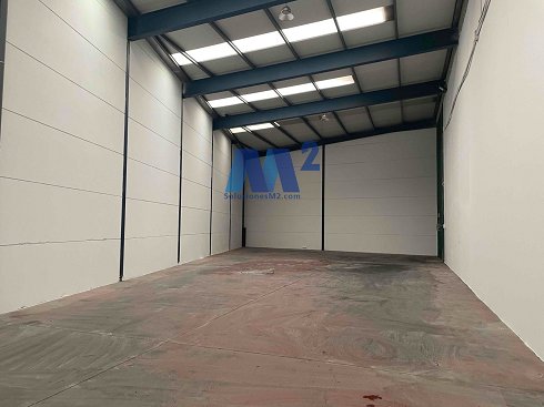 Fotograf�a de Nave industrial en alquiler