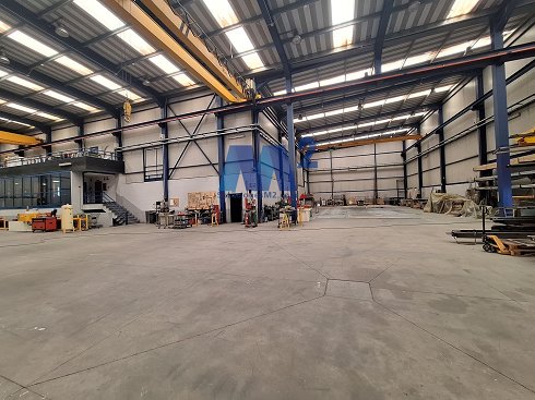 Fotograf�a de Nave industrial en venta