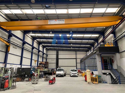 Fotograf�a de Nave industrial en venta