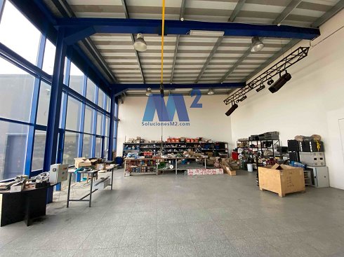 Fotograf�a de Nave industrial en venta