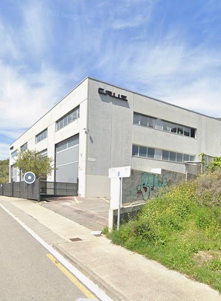 Fotograf�a de Nave industrial en alquiler  [2200]