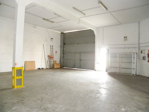 Fotograf�a de Nave industrial en alquiler  [2906]